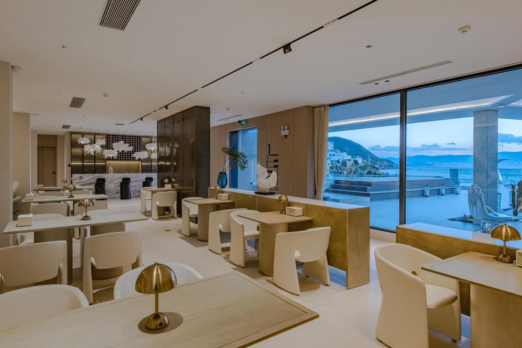 Dali Oriental Seaview Hotel -Dali Erhai Exteriér fotografie